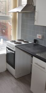 To Let 1 Bed Apartment - Photo 3