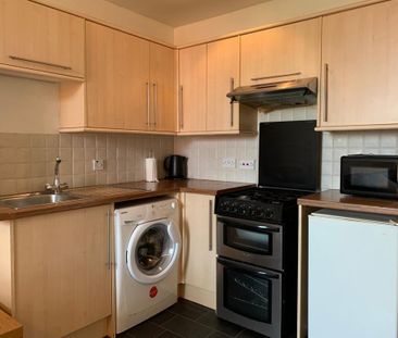 1 bedroom flat to rent - Photo 6