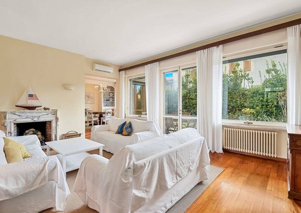 via solferino, 5, Forte dei Marmi, Tuscany 55042