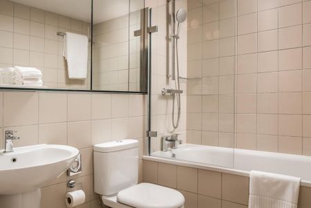 1 bedroom serviced apartment to rent - Photo 5