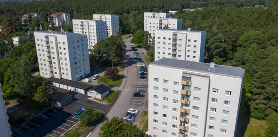 Karlavagnsgatan 6, Västerås - Foto 2