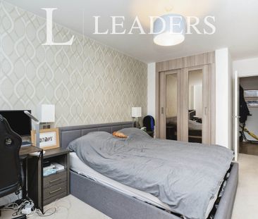 2 bedroom apartment to rent Azure Court, Sovereign Way, Tonbridge, TN9 - Photo 5