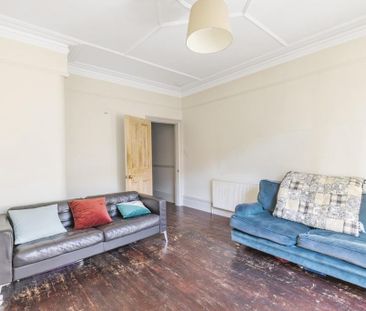 4 bedroom house to rent - Photo 3