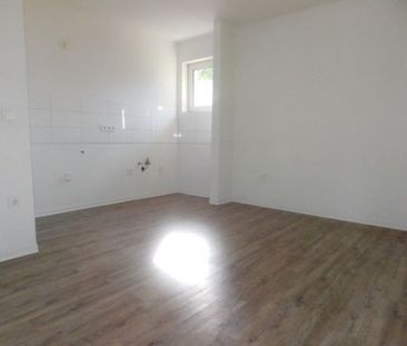 Ansprechende und teilrenovierte 2-Raum-Wohnung mit Wohnküche sucht ... - Photo 5