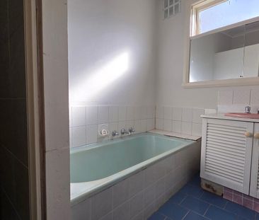 37a Ambrie Crescent, Noble Park, Vic 3174 - Photo 3