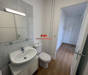 Location Appartement 1 pièce 28m² - Photo 6