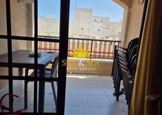 2-BEDROOM APARTMENT FOR RENT IN GUARDAMAR DEL SEGURA, ALICANTE