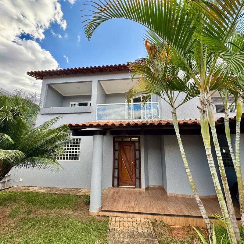 SOBRADO AMPLO E REFORMADO - Foto 1
