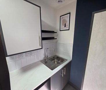 Studio to rent - Photo 4
