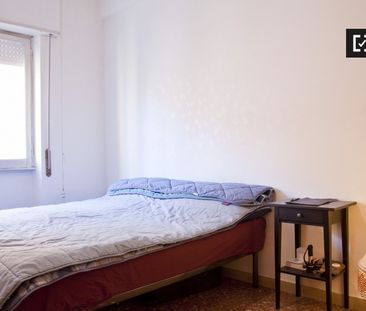 rome, Lazio 00136 - Photo 3
