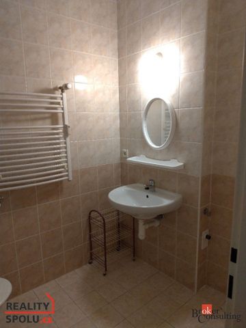 Pronájem bytu 1+kk 34 m² - Photo 2