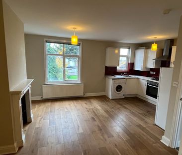 2 Bed Flat, Howard Road, E17 - Photo 2