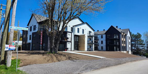 4 1/2 Neuf à Louer - Photo 3