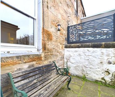 3 bedroom terraced house to rent - Photo 5