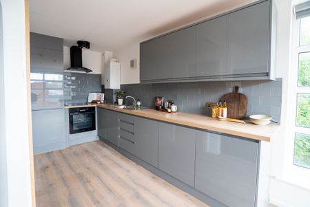 Apt 901, Cambridge House - Photo 4