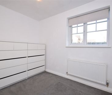 14, Tavistock Park, Leeds, West Yorkshire, LS12 4DD - Photo 4