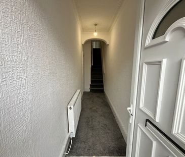 3 Bed Terraced House, Amos Street, M9 - Photo 3