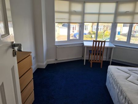 Room in a Shared House, Hendale Avenue, NW4 - Photo 5