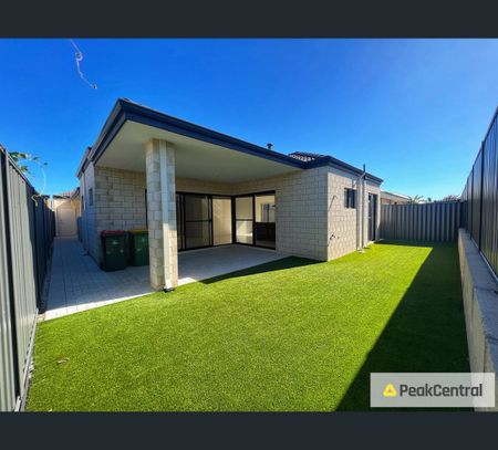 81 Sunstone Blvd, Treeby, WA 6164 - Photo 2