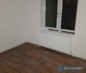 4 bedroom terraced house to rent - Photo 3