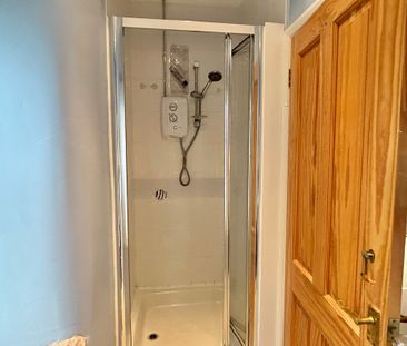 3 bedroom Semi Detached Barn Conversion to rent - Photo 2