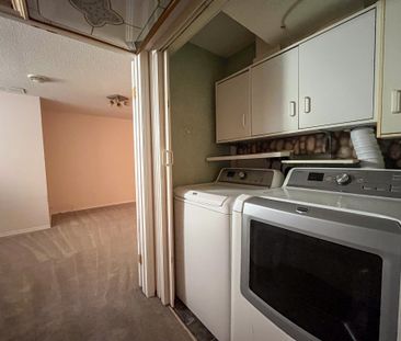 Modern 3 Bed Duplex | Ellerslie | Garage + Fenced Backyard - Photo 3