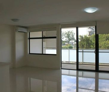 Unit 10/38 Hope Street, Penrith NSW - Photo 1
