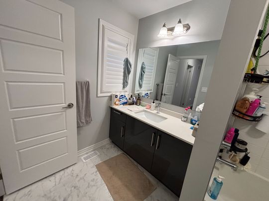 For Lease - 1480 Kitchen Court Unit# UPPER, Milton, Ontario - Photo 1