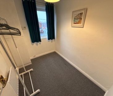 235 Donegall Road, Belfast, BT12 5NB - Photo 3