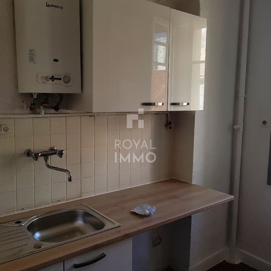 Location Appartement 1 pièce 27m² TOULON 83000 - Photo 1