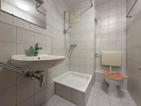 Hübsche 1-Zimmer-Wohnung mit Single-Küche im Erlanger Norden - Photo 5