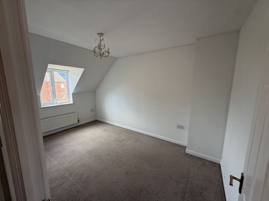 Goldfinch Drive, Catterall - Photo 1
