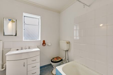 Sunny 2 bedrooms Unit with Great Views in Lindisfarne - Available Now! - Photo 5