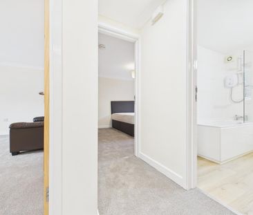 2 bedroom flat to rent - Photo 6