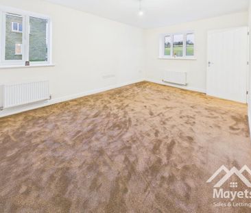 3 bedroom semi-detached house to rent - Photo 2