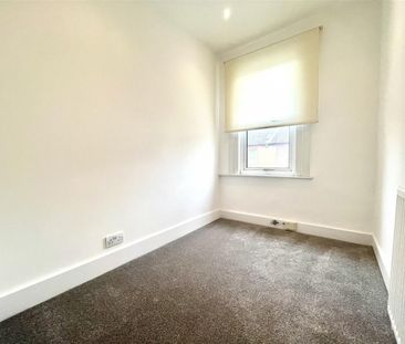 4 Bedroom House - Terraced To Let - Photo 6