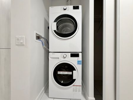 For Lease - 35 Parliament Street Unit# 220, Toronto, Ontario - Photo 3