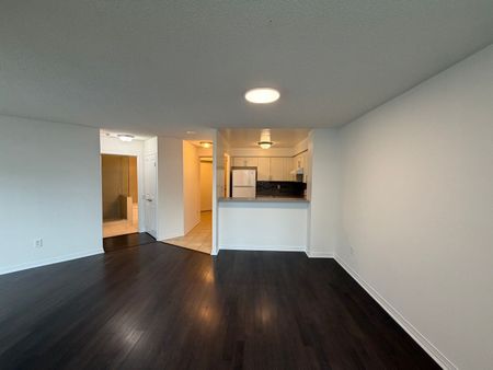 For Lease - 942 Yonge Street Unit# 711, Toronto, Ontario - Photo 3