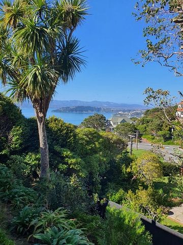 Charming 3BR Home with Harbour Views - Photo 5