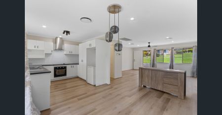 Stylishly Renovated Family Home Designed for Comfort, Space, and Easy Living. - Photo 2