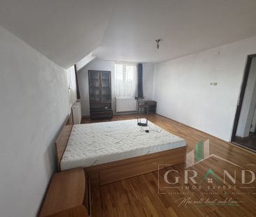 Casă 280 MP | 4 Camere | 4 Băi | 2 Bucătării | Garaj | M - Photo 2