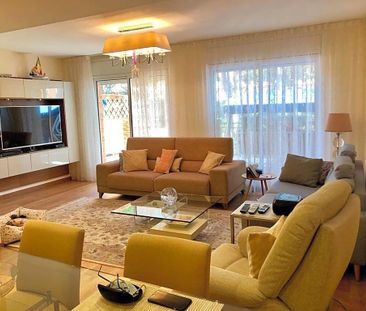 Luxury House for rent in Gavà, Spain - Photo 3