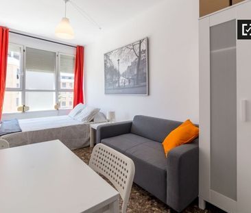 valencia, Valencian Community 46023 - Foto 1