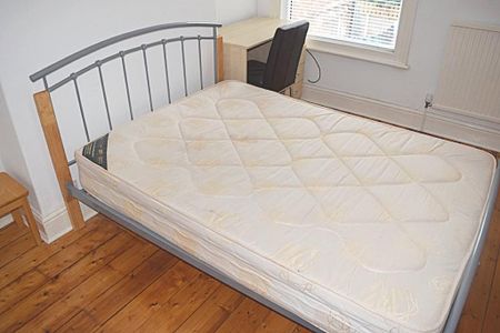 5 bedroom terraced house to rent - Photo 5