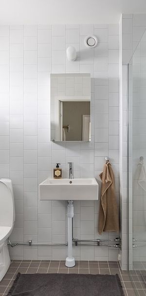 Kung Hans väg 87, Rotebro - Photo 1