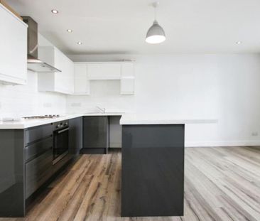 Ocean present this modern 2 bedroom first floor flat located on Nor... - Photo 6