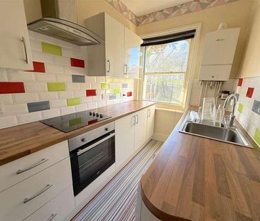 Cornwallis Terrace, Hastings, TN34 - Photo 3