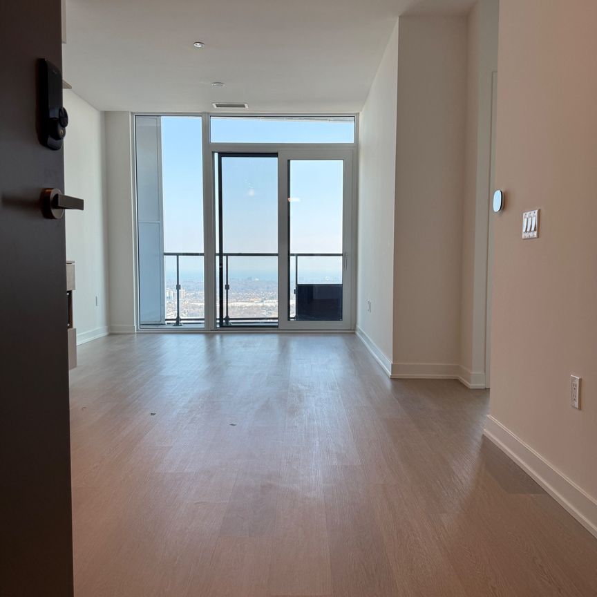 For Lease - 448 Burnhamthrope Road Unit# 2910, Mississauga, Ontario - Photo 1