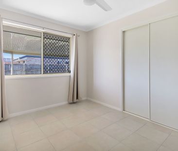 41 Cromdale Circuit, Kawungan - Photo 2