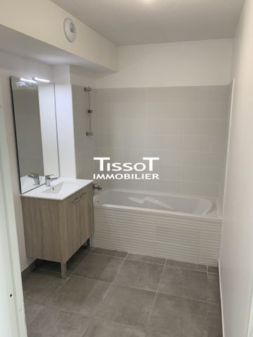 Location Appartement 2 pièces 40m² NIMES 30000 - Photo 3